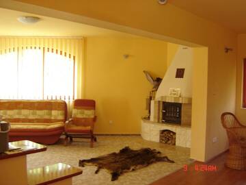 Фото номера Апартаменты в пентхаусе Отель Janka Villa - Renaissance B&amp;B г. Călugăreni 4