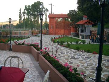 Фотографии Отель Janka Villa - Renaissance B&B г. Călugăreni (Румыния) №2 Фото Отель Janka Villa - Renaissance B&B г. Călugăreni 2